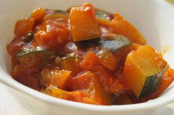 Острые кабачки в томате на зиму — вкусные рецепты
